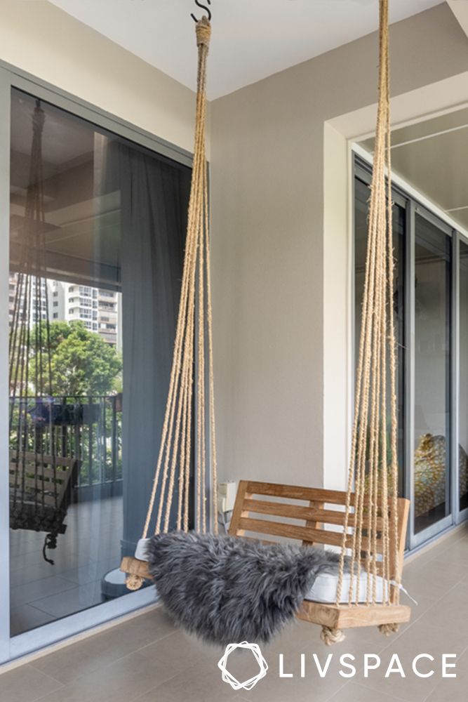 Hanging chair discount for small spaces