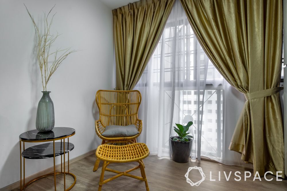 5-room-hdb-renovation-living-room-sitting-area-wooden-furniture