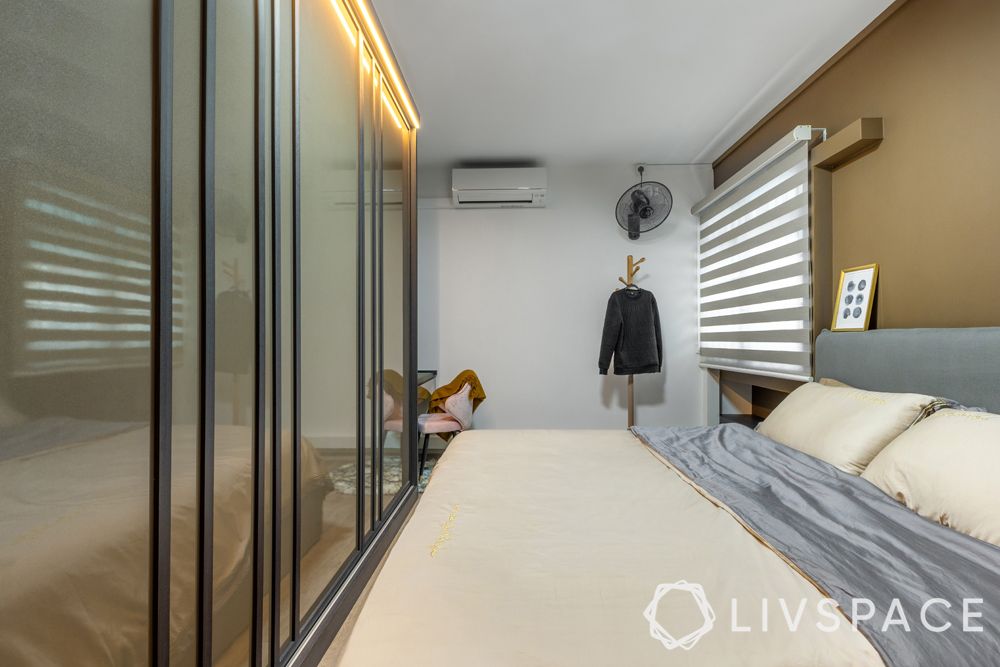 5-room-hdb-renovation-bedroom-wardrobe-sliding-door