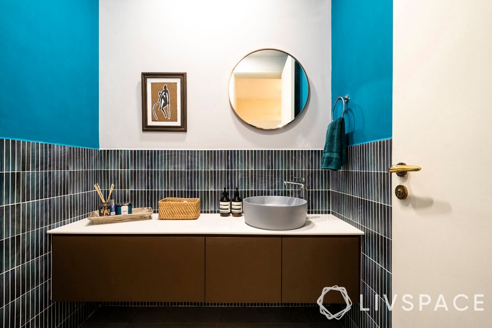 bathroom-blue-wall-paint