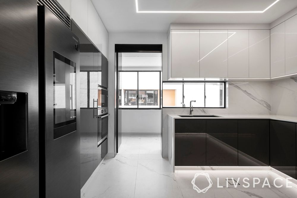 penthouse-condo-kitchen-under-cabinet-lighting