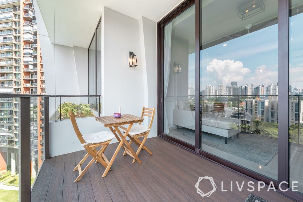 prince-charles-crescent-wooden-table-balcony