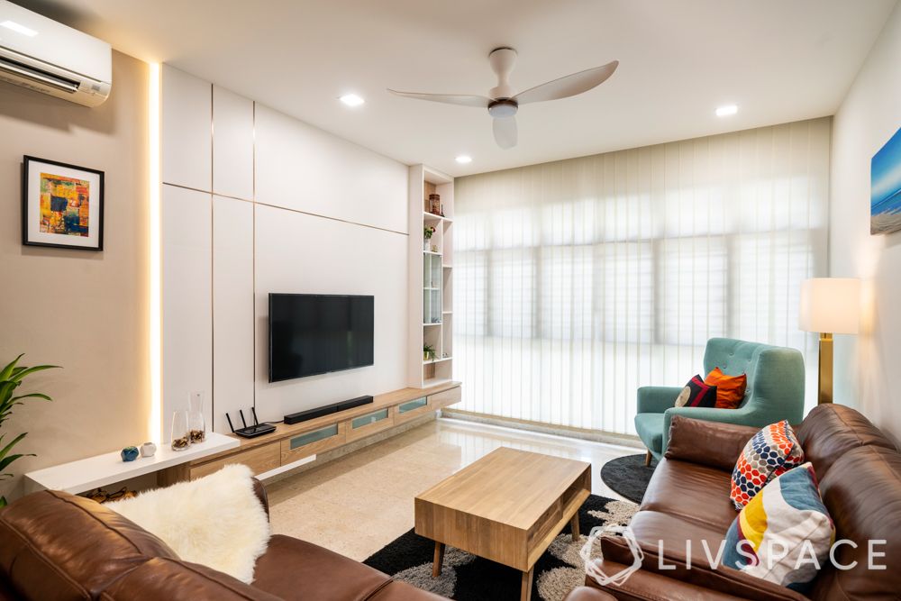 condo-living-room-design-tv-unit-gold-strips