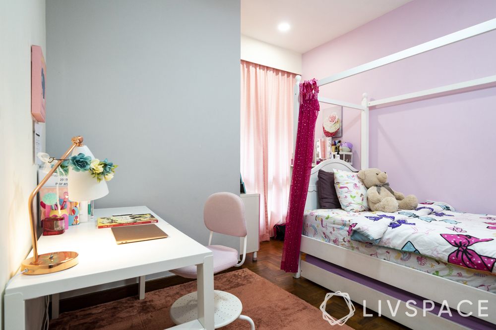 two-colour-combination-for-bedroom-walls-light pink-and-grey