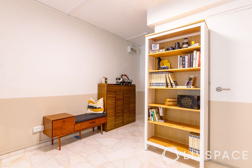 5-room-hdb-design-foyer-wooden-console-tables-book-shelf
