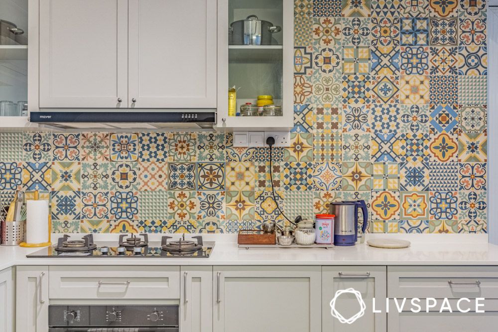 peranakan-kitchen-backsplash-tile