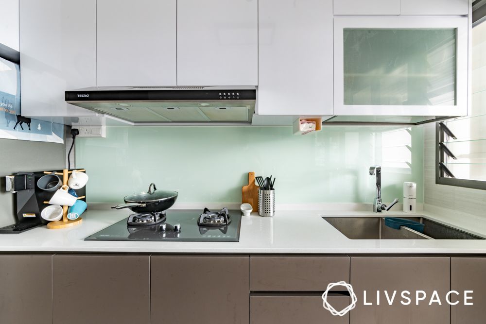 Grey And White Parallel Kitchen With Lacquered Glass 