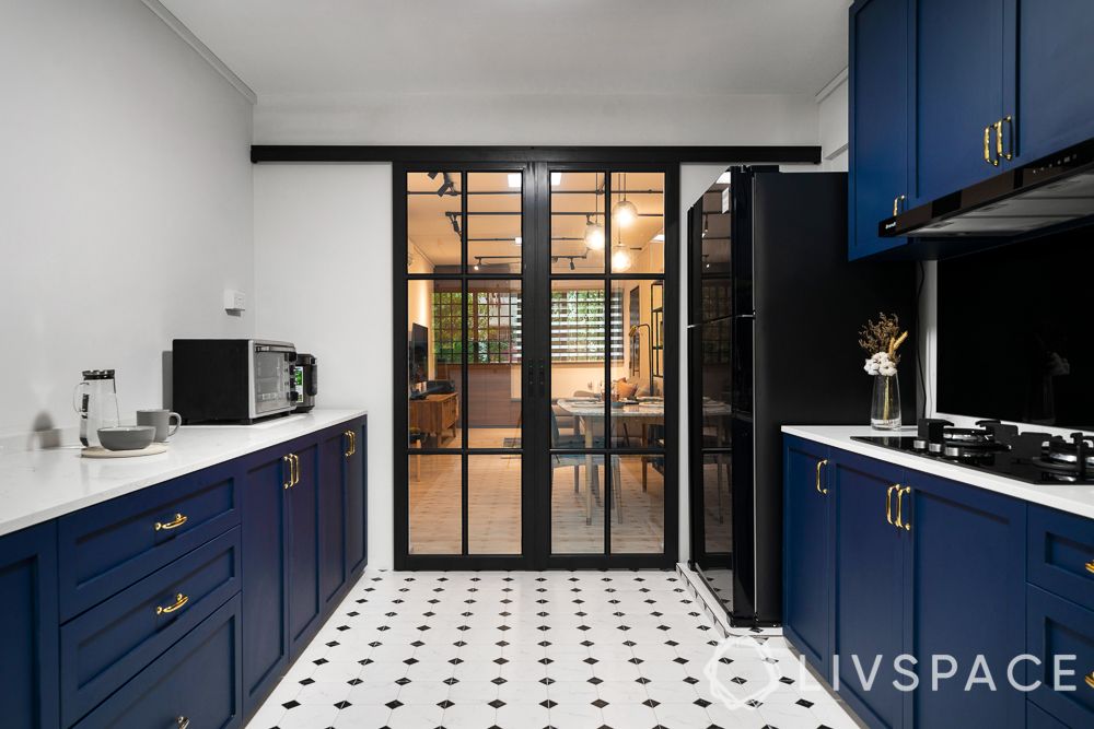3-room-flat-blue-kitchen-unique-tiles