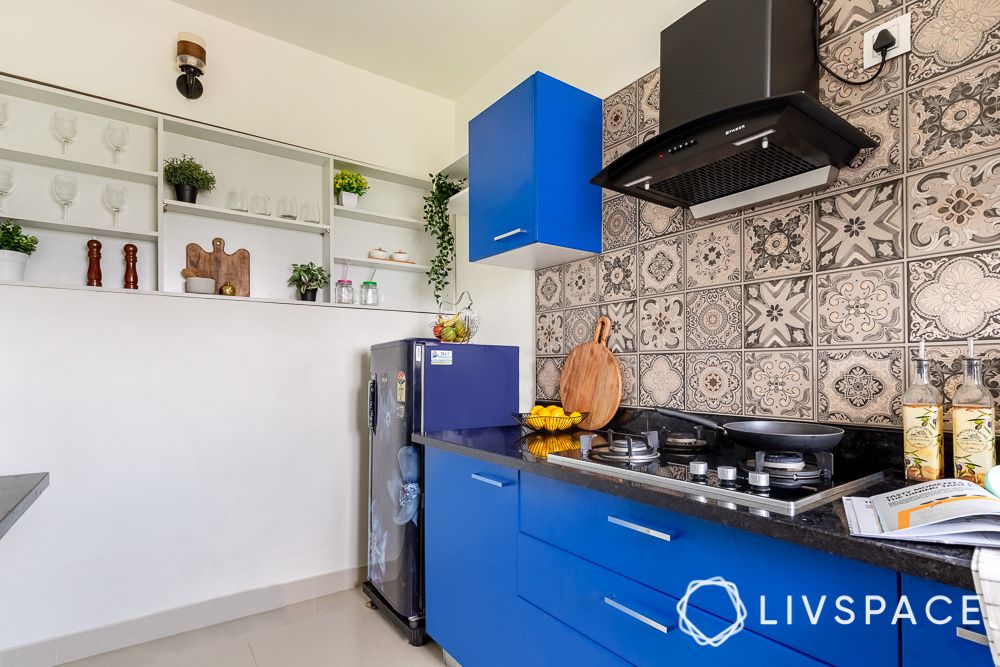 kitchen-interior-designs-under-2-lakhs-with-blue-laminates