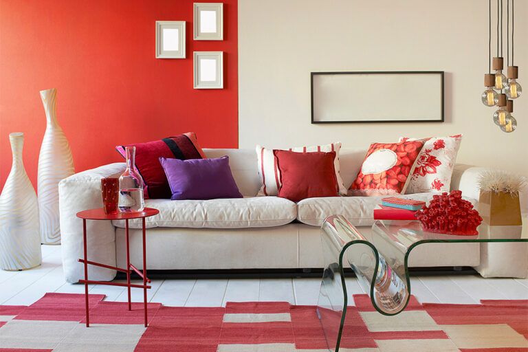 10 Ways to Embrace Red and White Interiors This National Day
