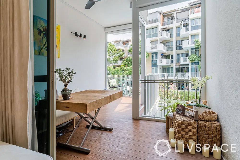 condo-design-ideas-with-wooden-flooring-balcony