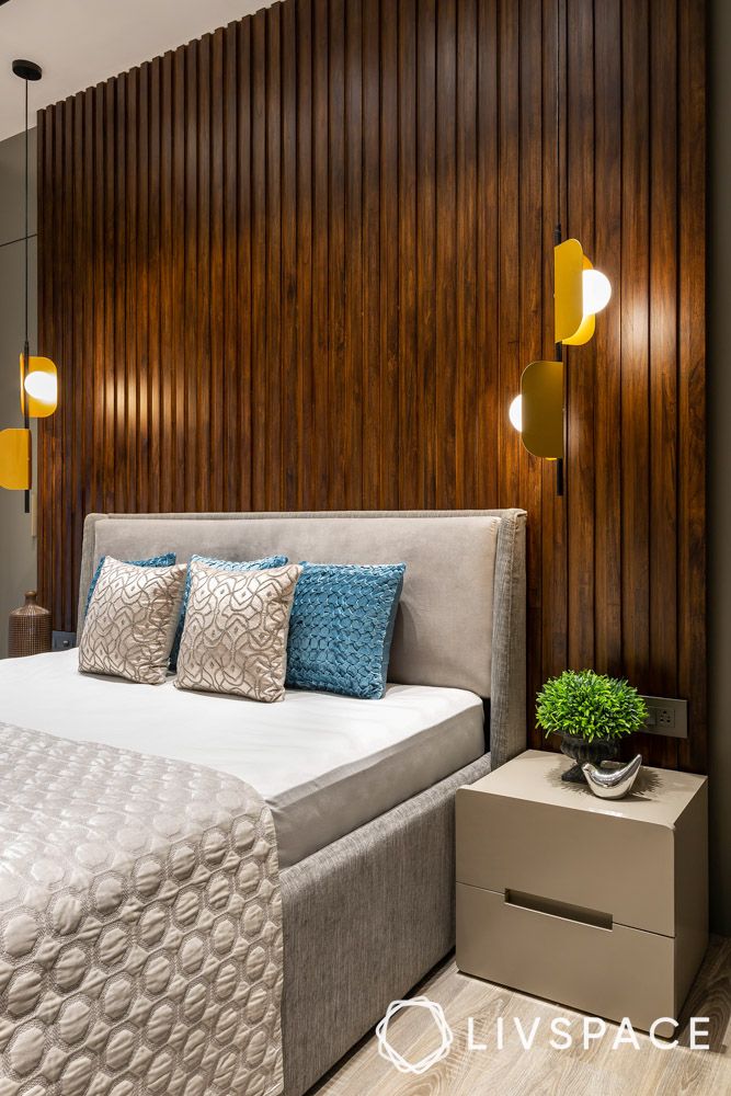 shiplap-wall-panel-design-in-bedroom-in-wood-with-lighting