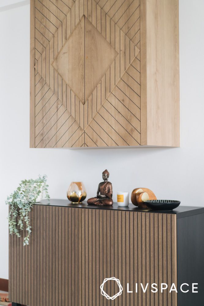 wooden-altar-with-geometric-design