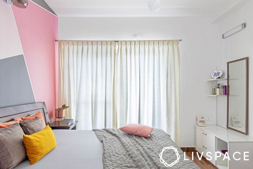 pencil-pleat-types-of-curtains-in-bedroom-with-accent-wall