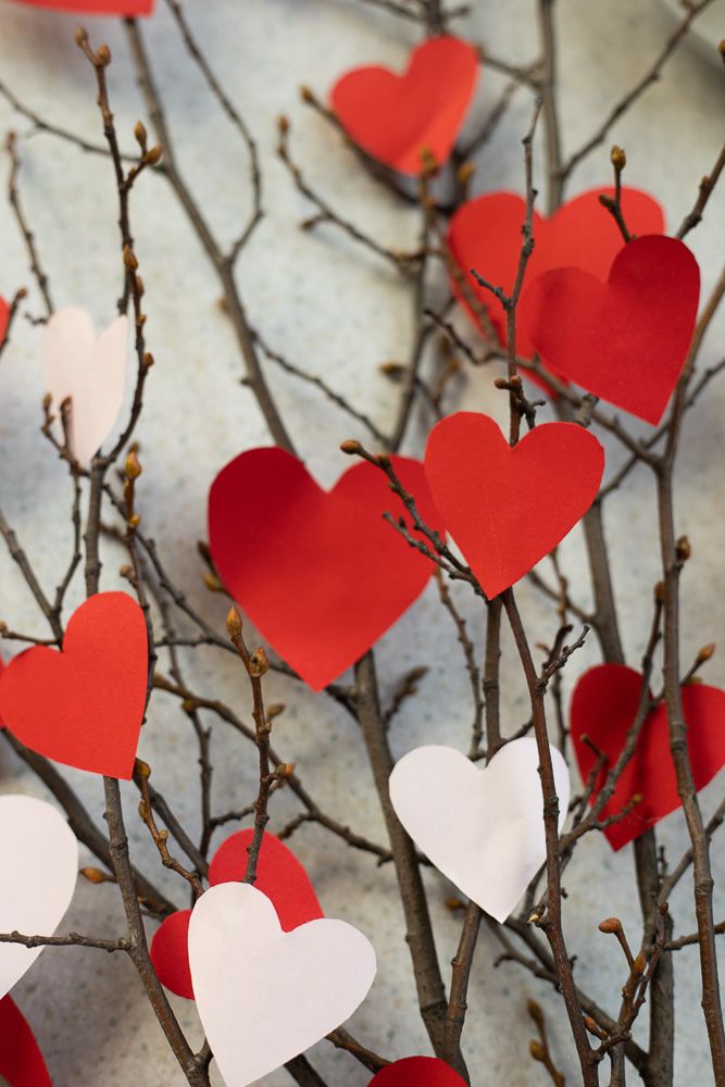 heart-shaped-valentines-day-decor