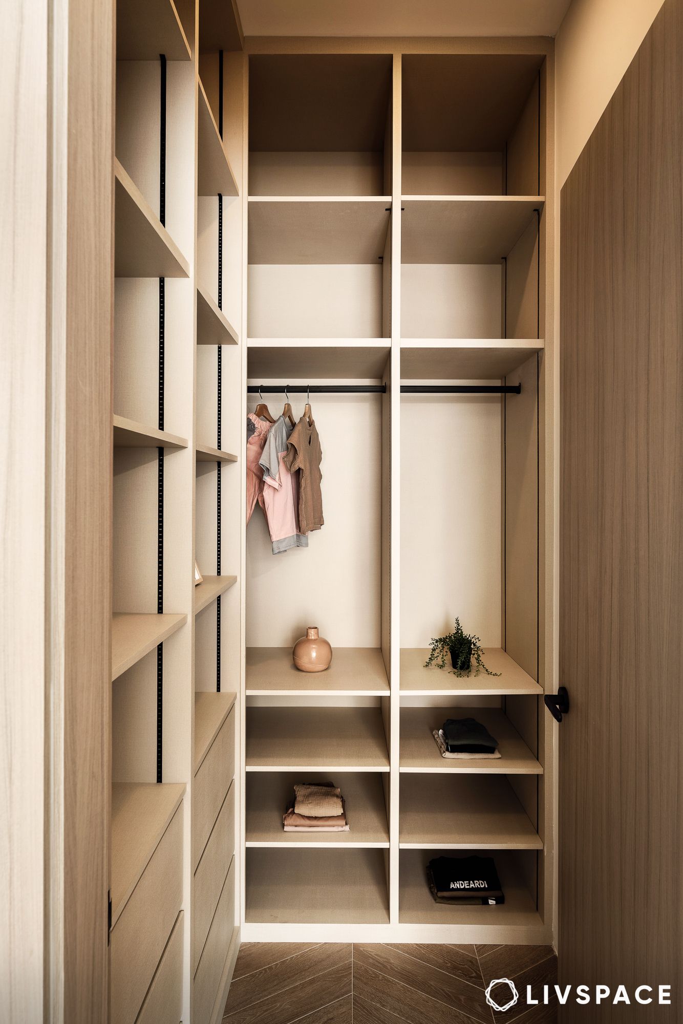 kids-wardrobe-with-storage