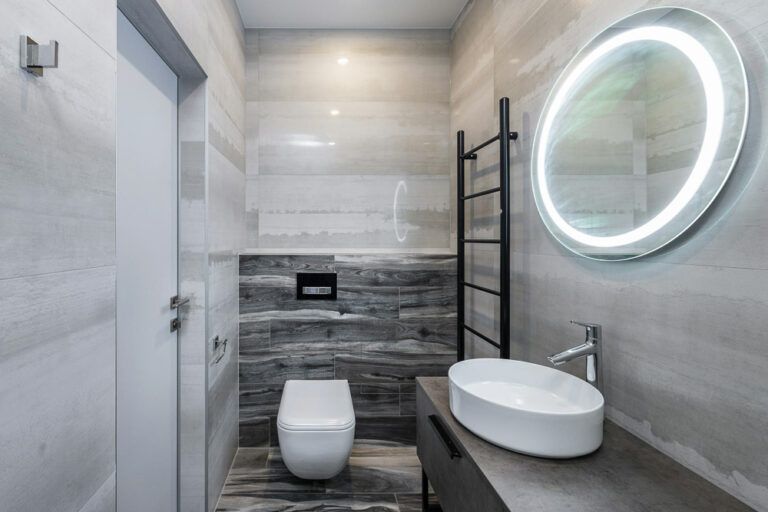 13 Practical Toilet Door Designs to Make Your Toilet Pop