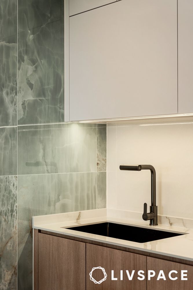 black-sleek-tap-in-minimalist-kitchen