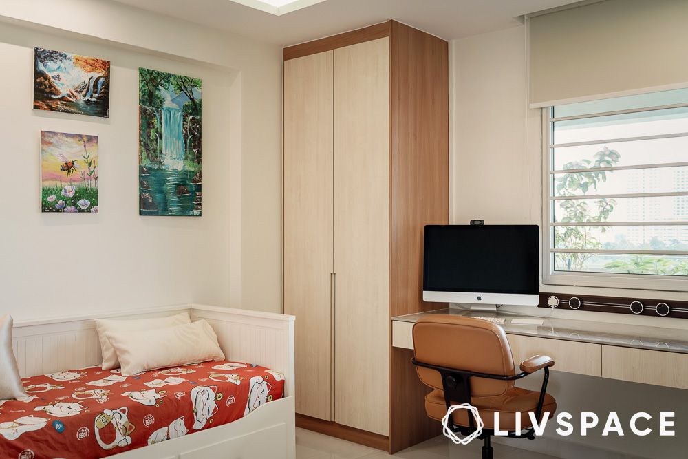 side-couch-study-room