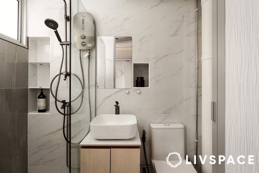 sleek-fittings-in-minimalist-bathroom